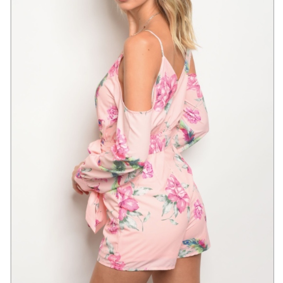 Pants - 🆑 LAST 1: BLOWOUT Long Sleeve Blush Floral Romper